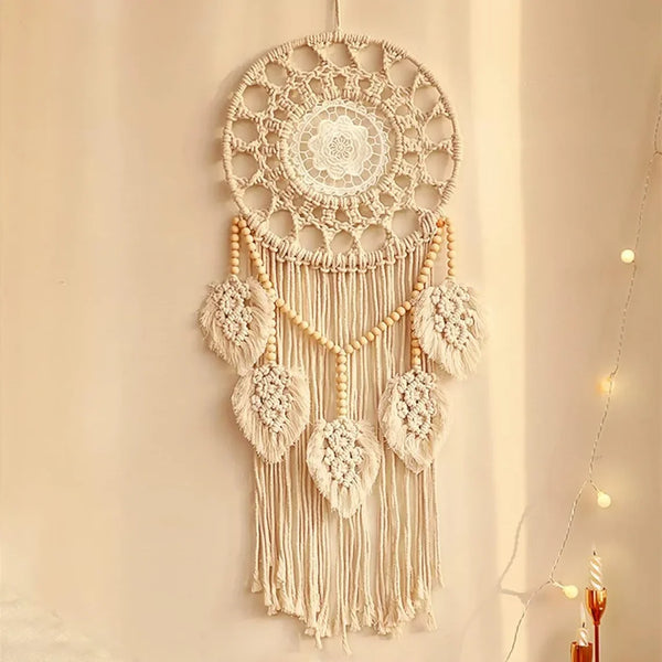 Attrape-Rêves Macramé - Décoration Murale Boho avec 5 Feuilles Tissées en Bois pour Chambre d’Adulte